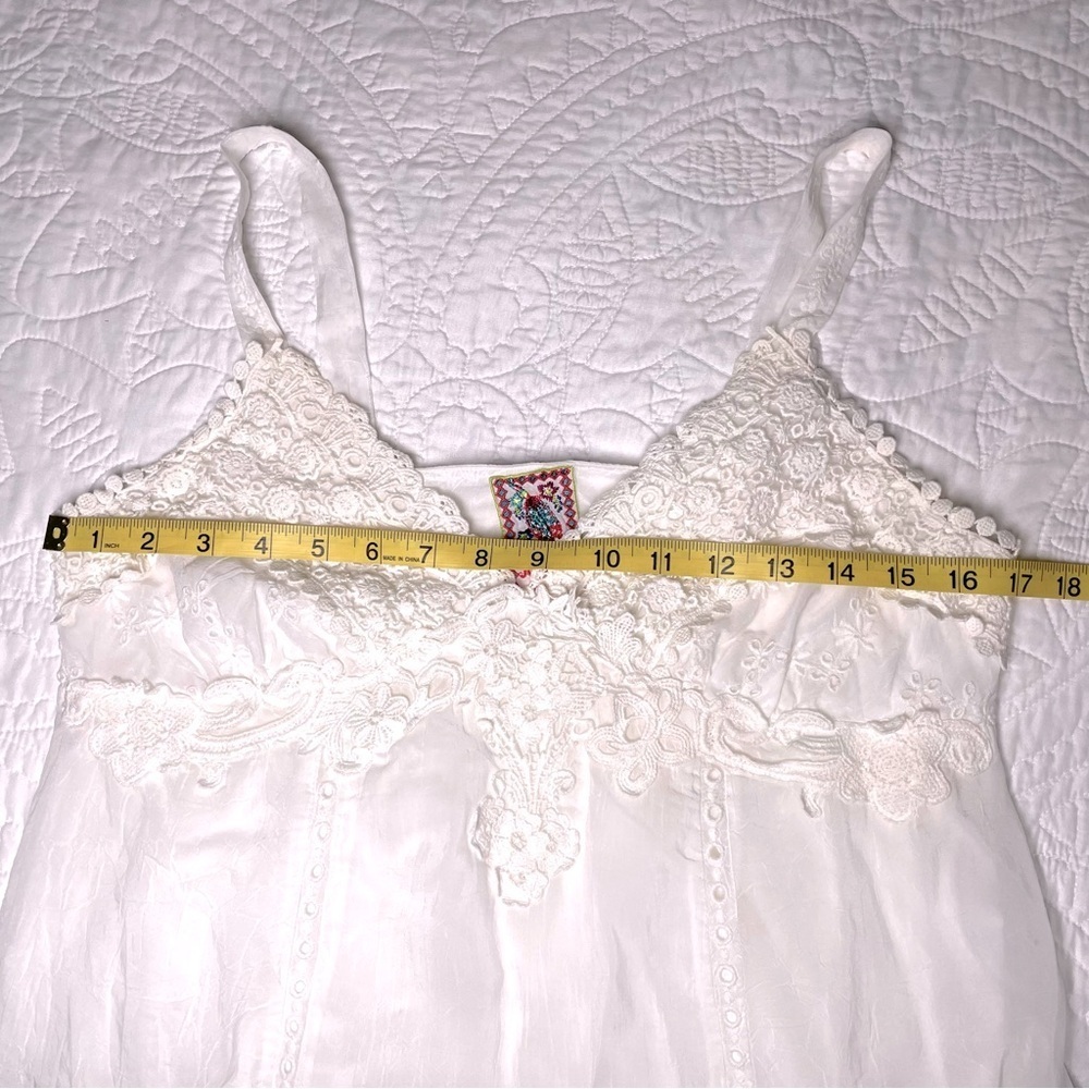 Johnny Was White Embroidered Lace Camisole Tank Top Size Small - Picture 13 of 13